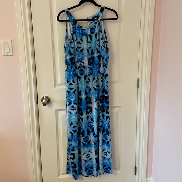 Maxi Dress - Picture 1 of 4